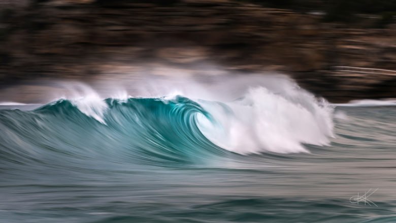 The Interference Wave